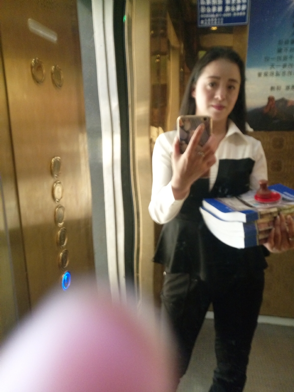 铿锵玫瑰的第一张照片--贵州残疾人相亲网