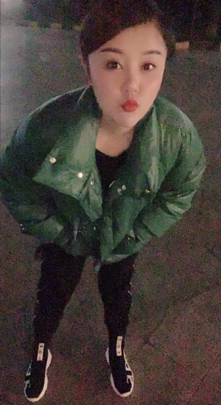 杨乔依的第一张照片--贵州残疾人相亲网