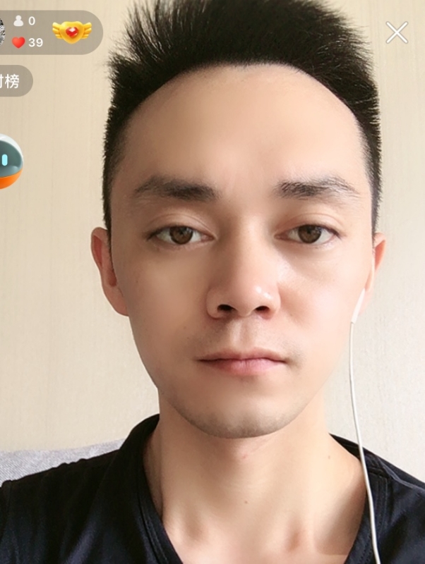 游爽的第一张照片--贵州残疾人相亲网