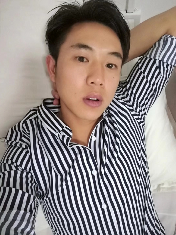 小雷的第二张照片--贵州残疾人相亲网