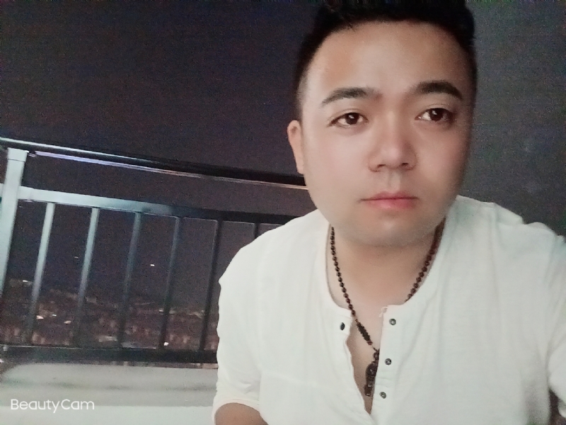 可么嗯哼的第一张照片--贵州残疾人相亲网
